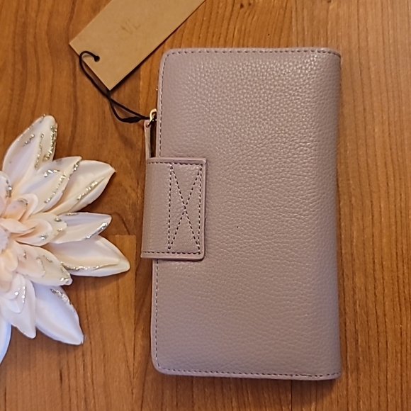 STEVE MADDEN Blindy Lilac Mauve Smooth Bi-Fold Wallet - Picture 3 of 6